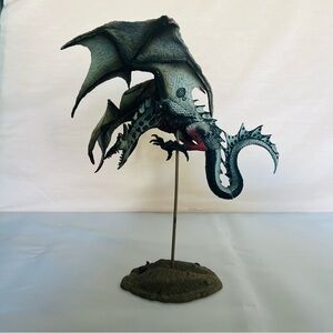 McFarlane Fire Dragon Clan Series 4 2006 Gray Red With Stand Y2K Whimsigoth